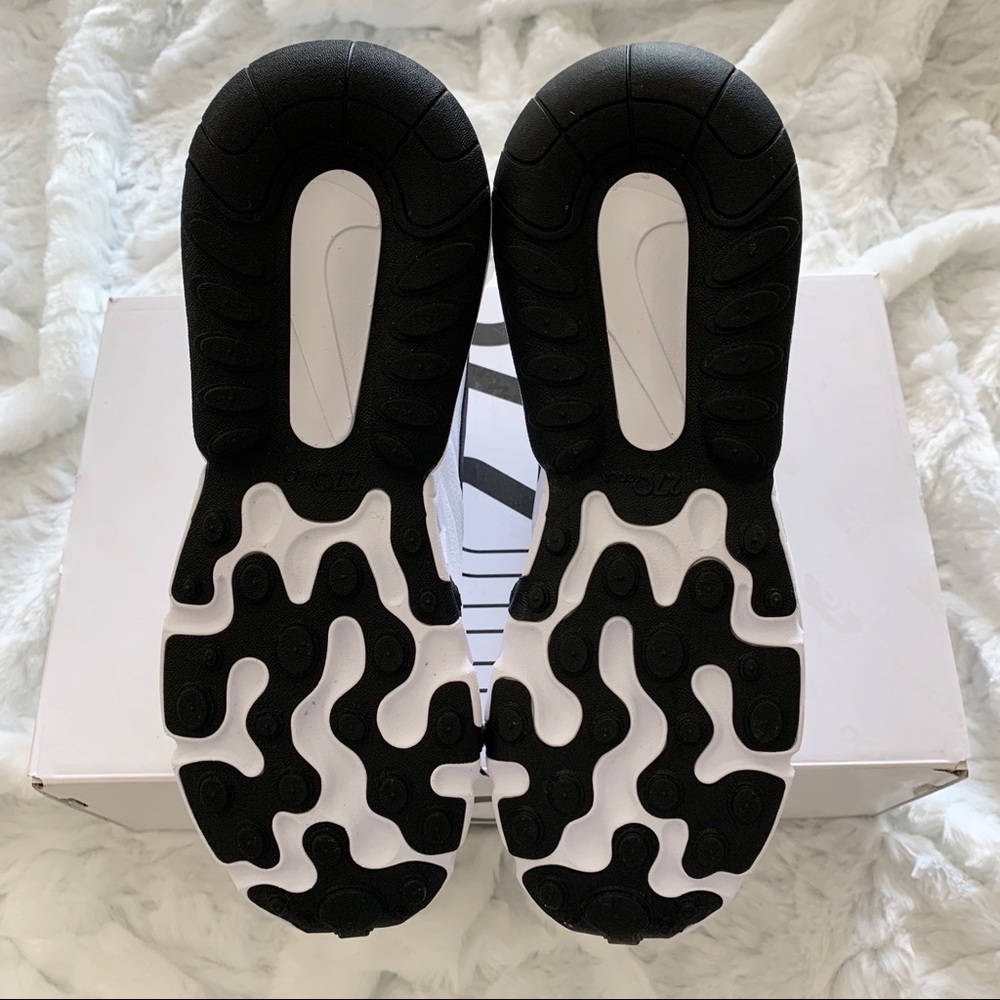Nike Air Max 270 React - Picture 7 of 7